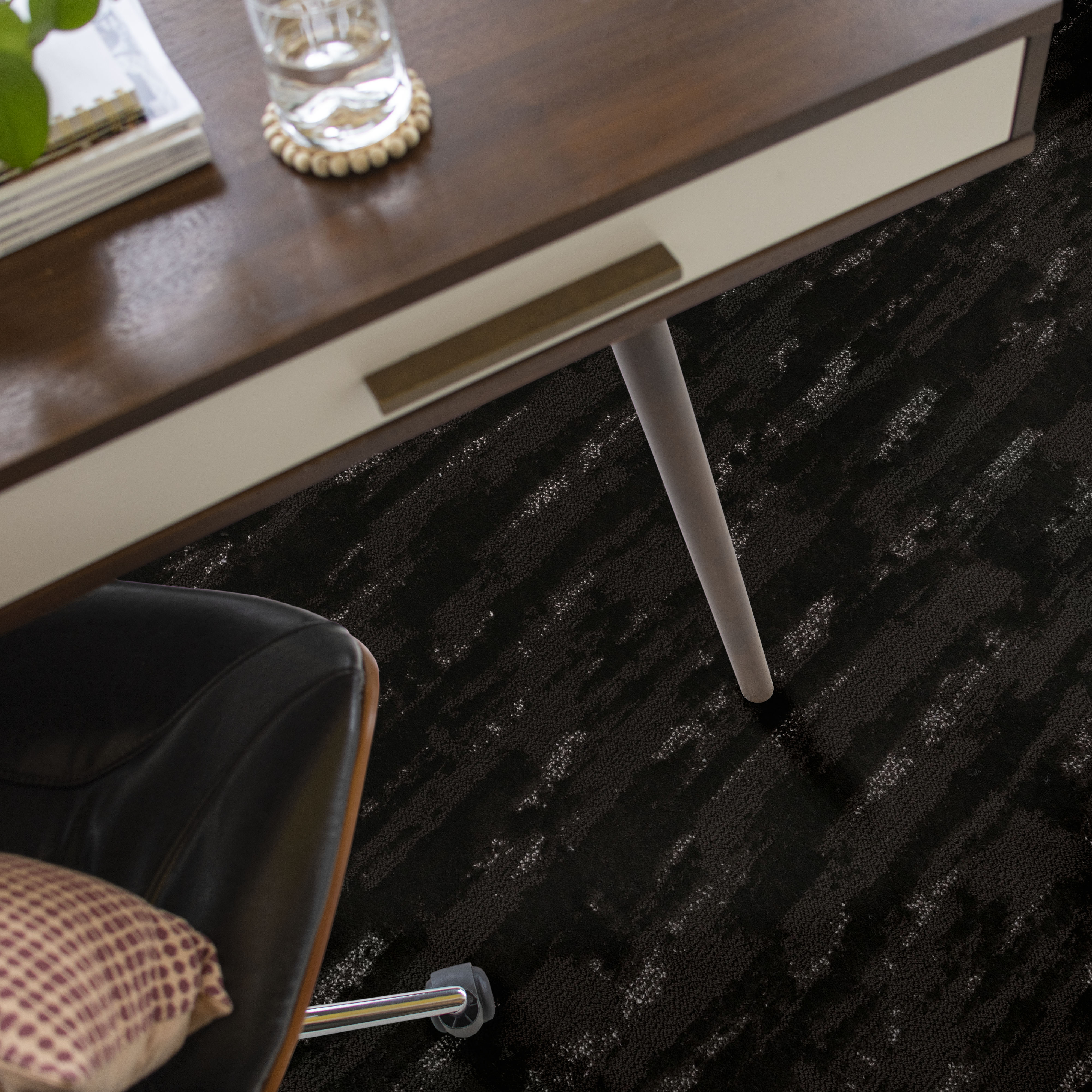 Tranquil Spirit - Cafe Noir Carpet | Shaw Floors